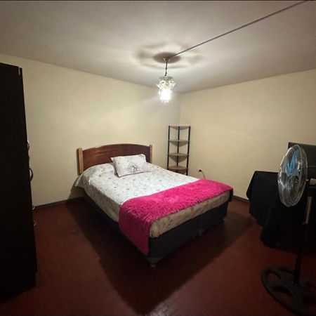 Economicas Y Comodas Habitaciones Privadas Cerca De Playa Arica Bagian luar foto